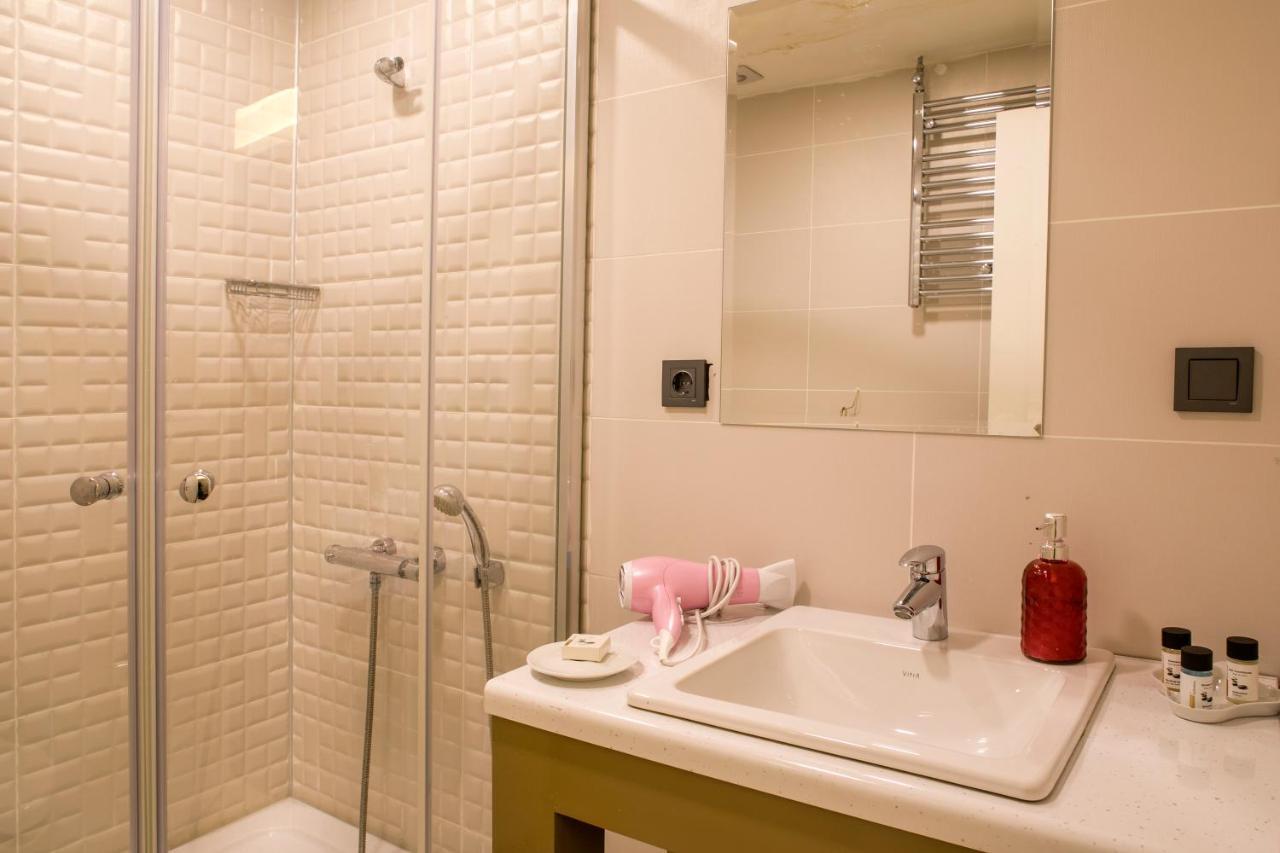 Mephisto Apartment Istanbul Ngoại thất bức ảnh